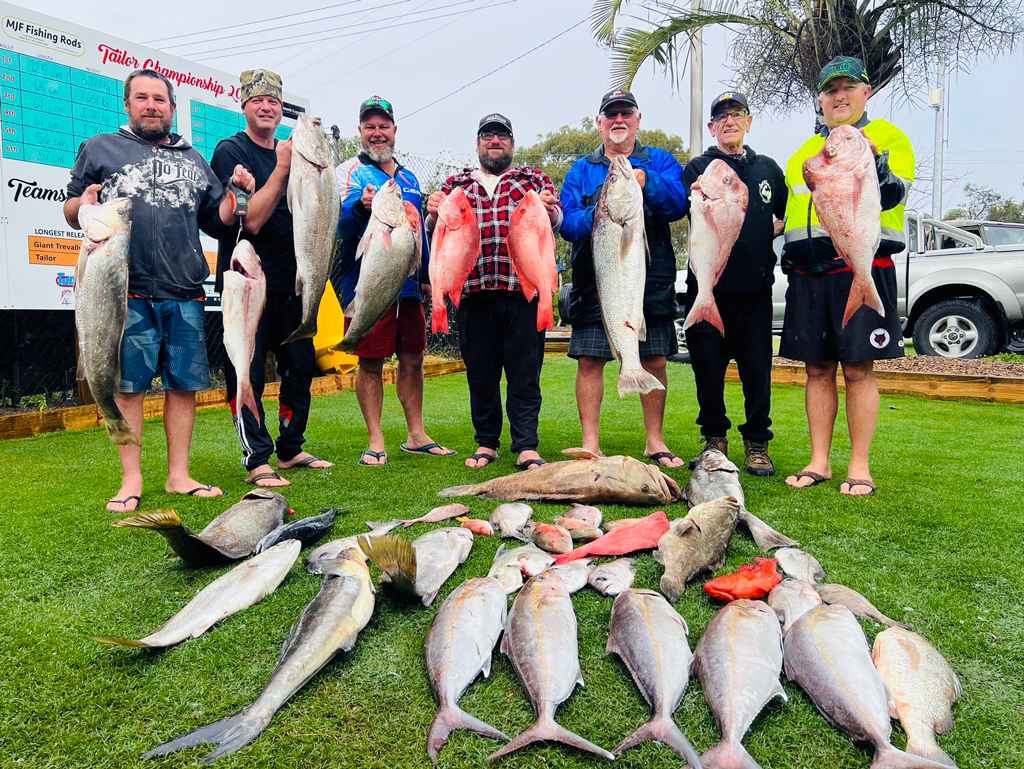 Fishing Charters - Gardiner Fisheries